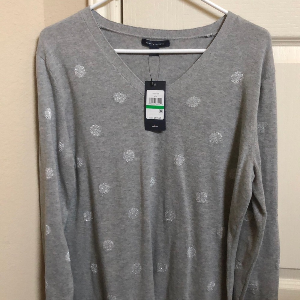 NWT Tommy Hilfiger Sweater